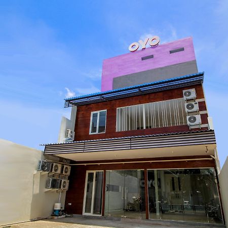 โอโย 168 K-15 เรซิเดนซี Hotel สุราบายา ภายนอก รูปภาพ