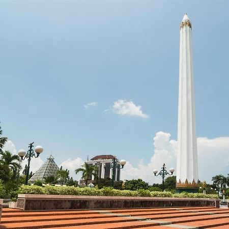 โอโย 168 K-15 เรซิเดนซี Hotel สุราบายา ภายนอก รูปภาพ